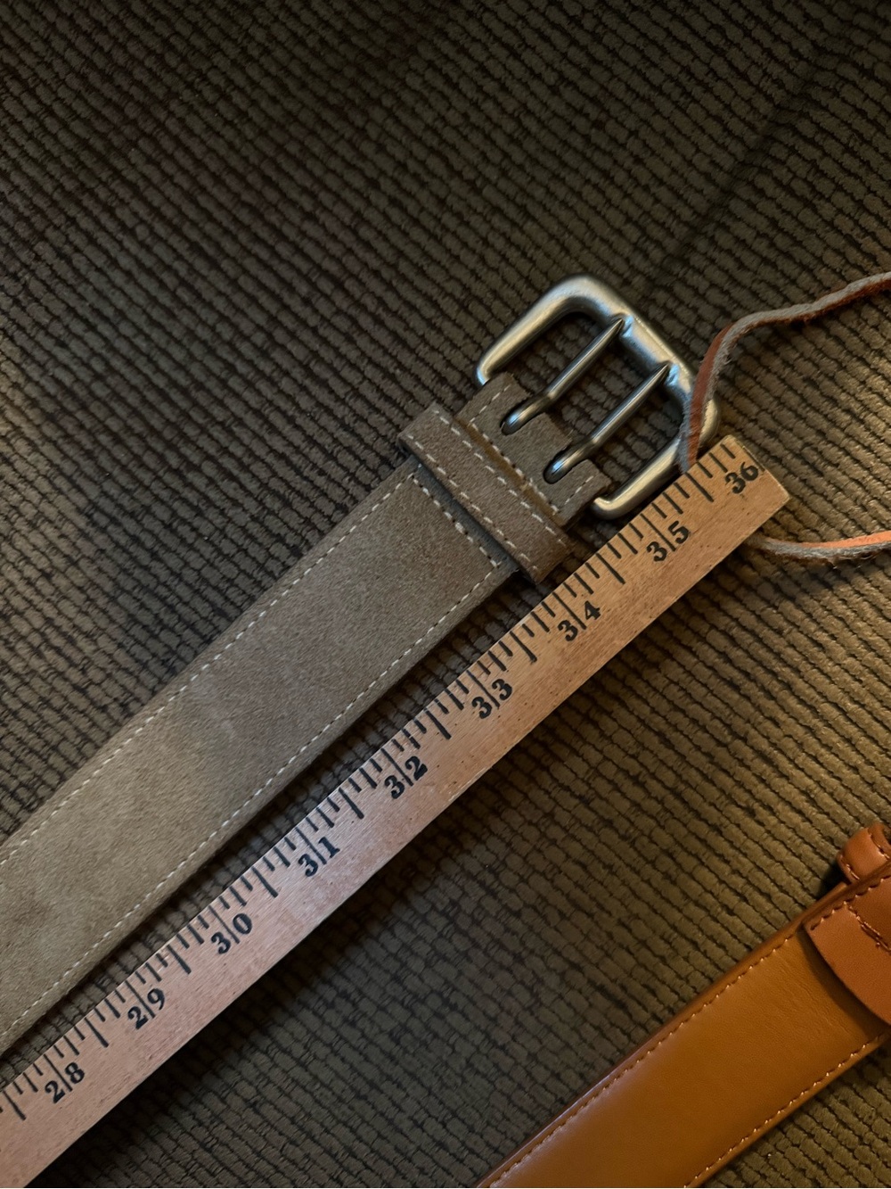 Women’s Gray Suede Belt with Metal Buckle
